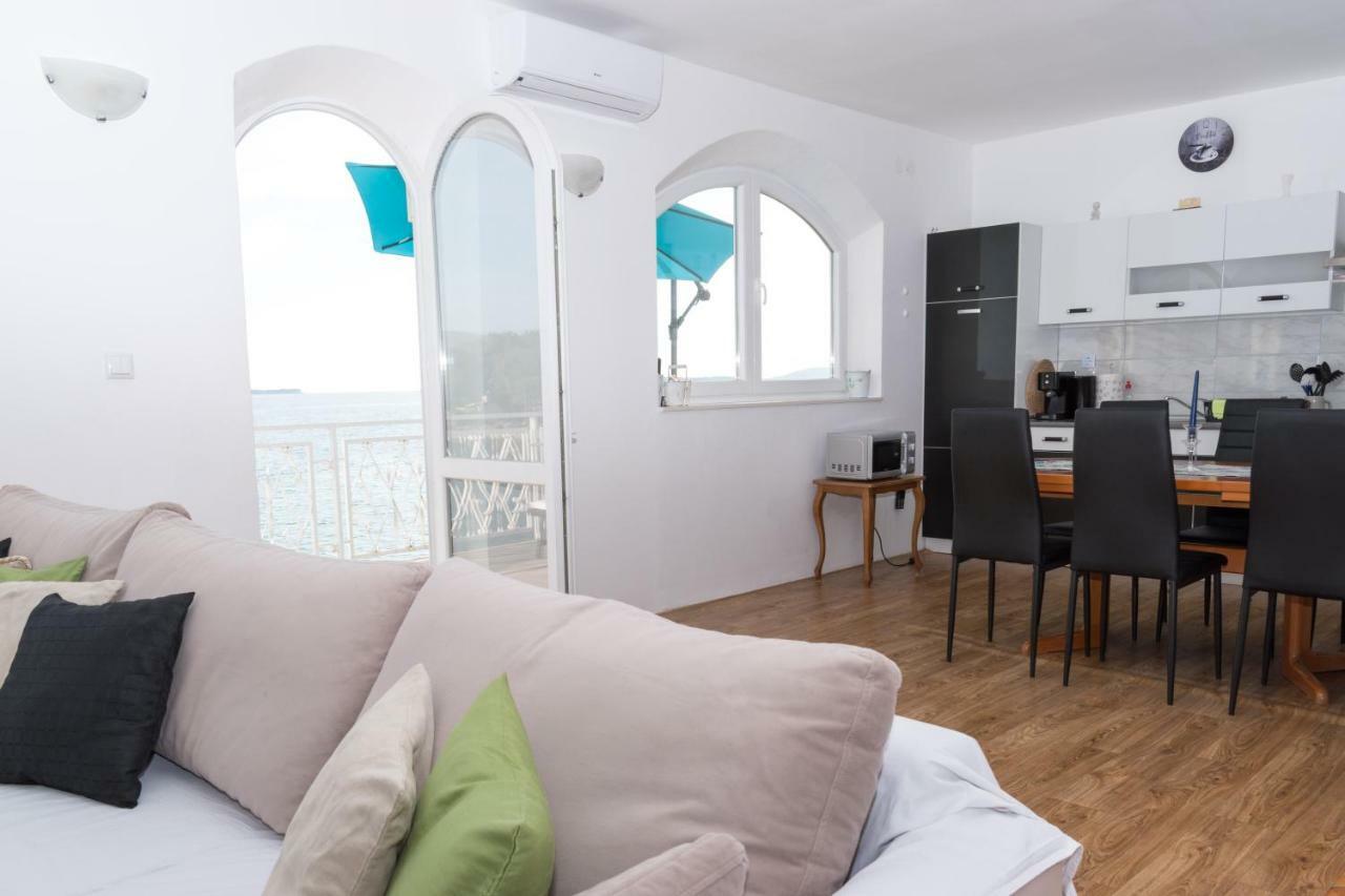 Apartment Rora Zaboric Exterior photo