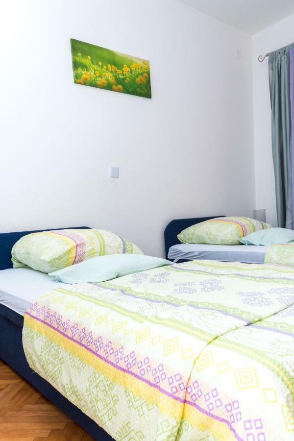 Apartment Rora Zaboric Exterior photo